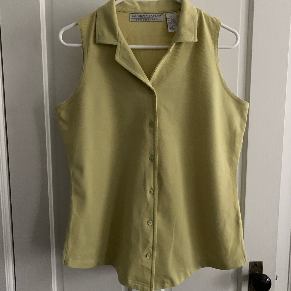Carolyn Taylor Sleeveless Button Top